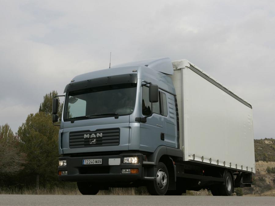  MAN TGL 12.240 2005 года  (фото 4 из 9)